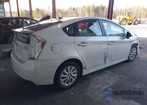 2013 Toyota Prius Plug-In из США, поврежденный, VIN JTDKN3DP8D3042844
